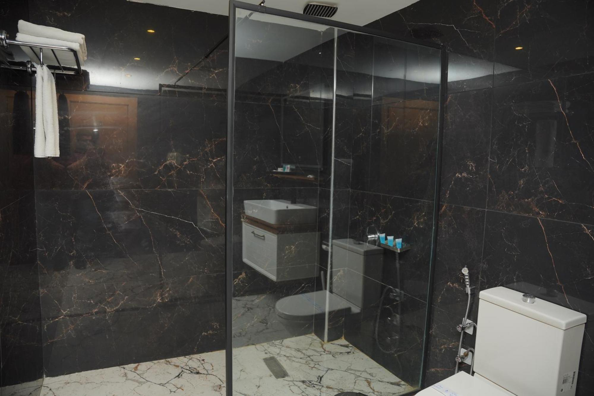 Myhotel Арбил Екстериор снимка